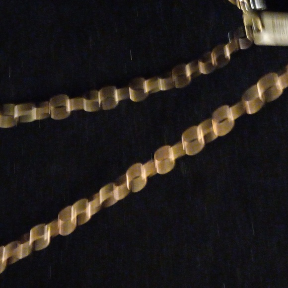 Industrial style oval link chain with pendant. Eye catching piece - Picture 4 of 5